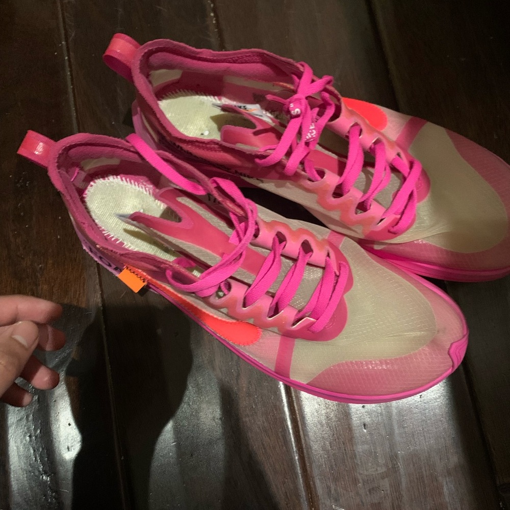 Offwhite foam runner